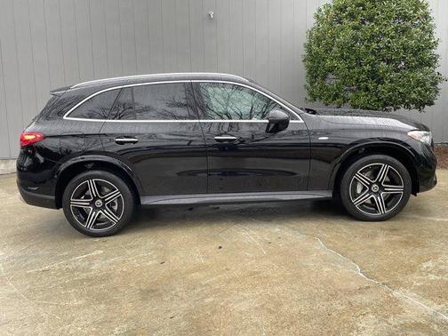 2025 Mercedes-Benz GLC 350e Base 4MATIC