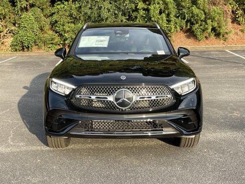2026 Mercedes-Benz GLC 300 Base