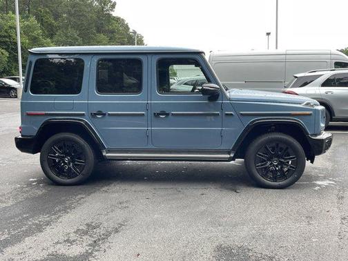 2025 Mercedes-Benz G-Class Base