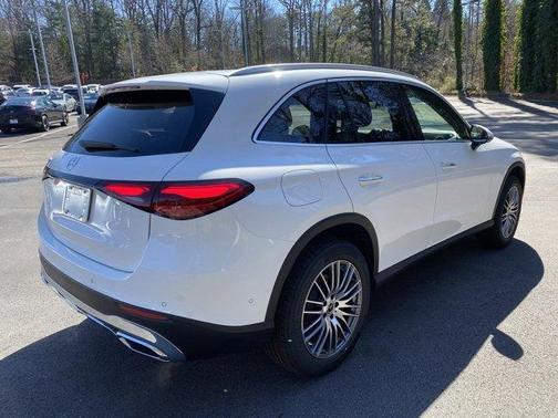 2025 Mercedes-Benz GLC 300 Base