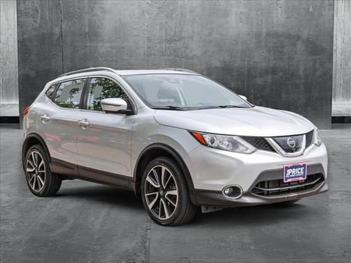 2017 Nissan Rogue Sport SL