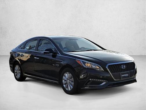2016 Hyundai SONATA Hybrid SE