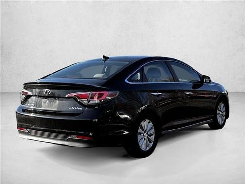 2016 Hyundai SONATA Hybrid SE