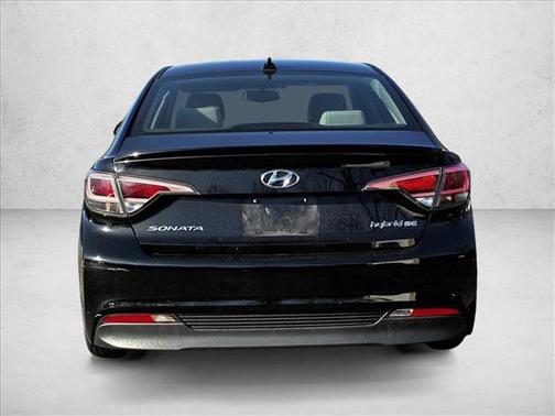 2016 Hyundai SONATA Hybrid SE