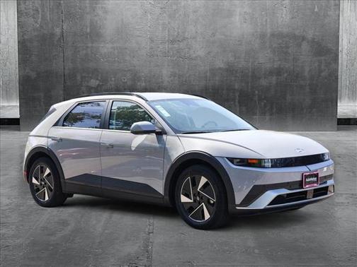 2025 Hyundai IONIQ 5 SEL
