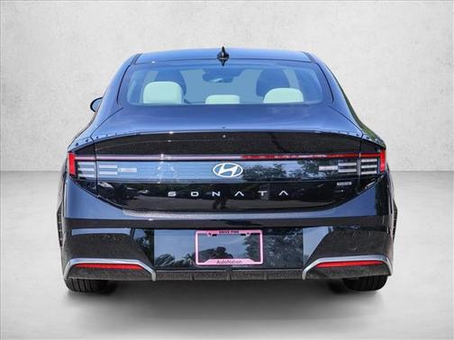2024 Hyundai SONATA Hybrid SE