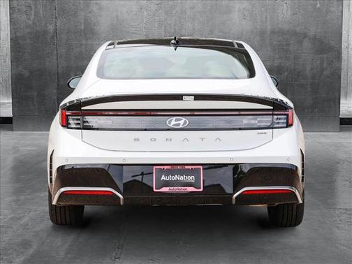 2025 Hyundai SONATA Hybrid Limited