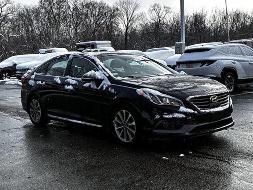 2016 Hyundai SONATA Limited