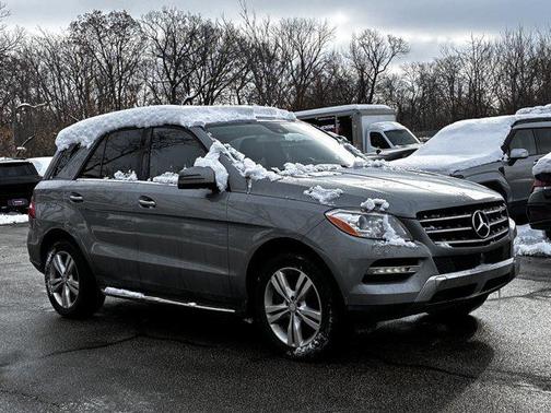 2015 Mercedes-Benz M-Class 4MATIC