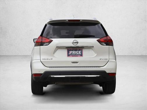 Pearl White Tricoat 2020 Nissan Rogue SV