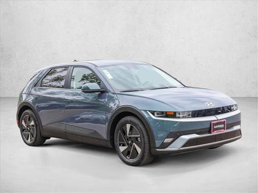 2025 Hyundai IONIQ 5 SE