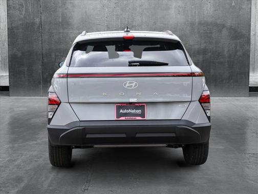 2025 Hyundai KONA SEL Convenience
