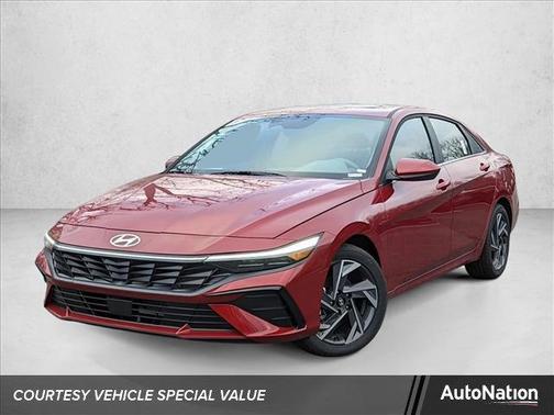 2025 Hyundai ELANTRA SEL