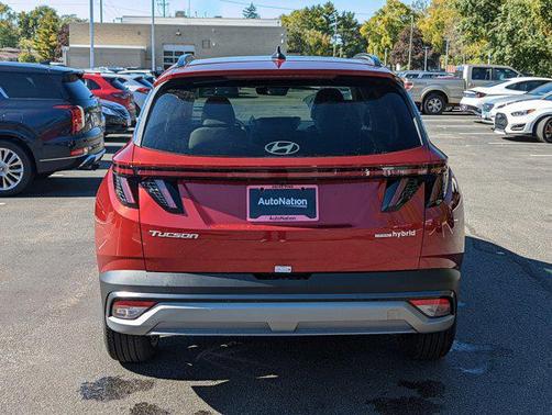 2025 Hyundai TUCSON SEL