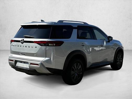 2023 Nissan Pathfinder SL FWD