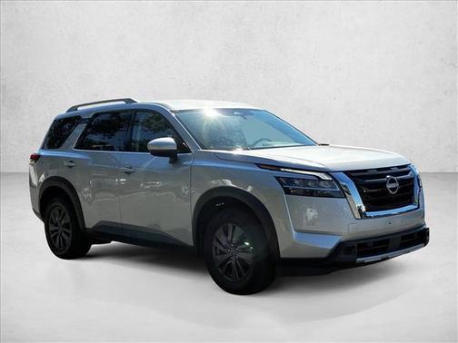 2023 Nissan Pathfinder SL FWD