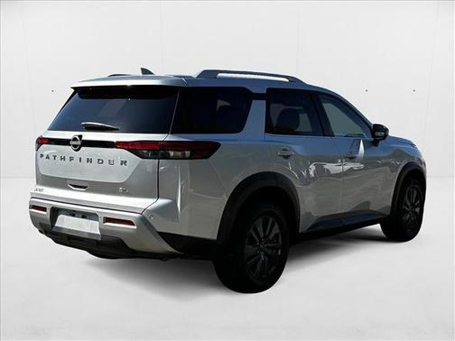 2023 Nissan Pathfinder SL FWD