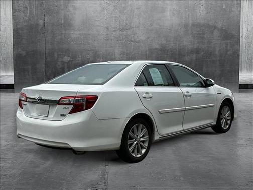 2012 Toyota Camry Hybrid XLE