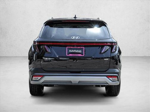 Phantom Black 2026 Hyundai TUCSON SEL Premium