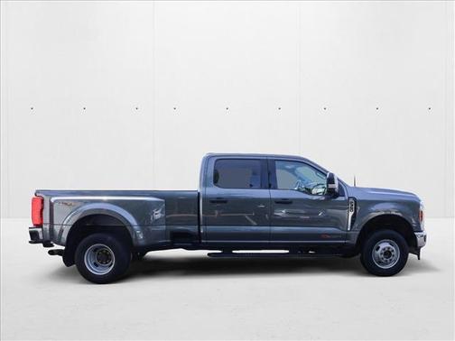 2024 Ford F-350 XLT