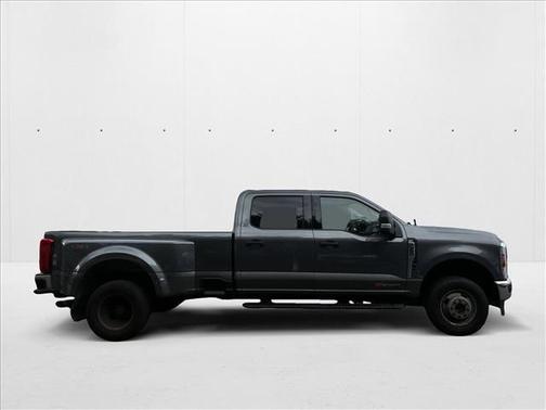 2024 Ford F-350 XLT