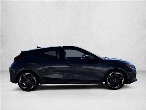 2019 Hyundai Veloster Base