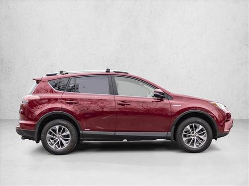 2018 Toyota RAV4 Hybrid LE