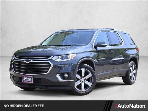 Graphite Metallic 2018 Chevrolet Traverse LT Leather