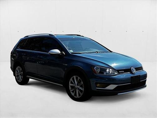2017 Volkswagen Golf Alltrack TSI SE