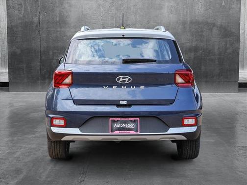 2025 Hyundai VENUE Limited