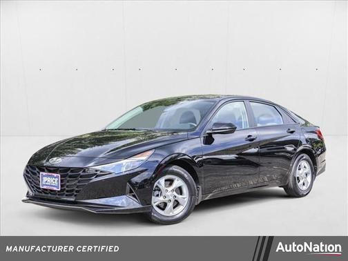 2022 Hyundai ELANTRA SE