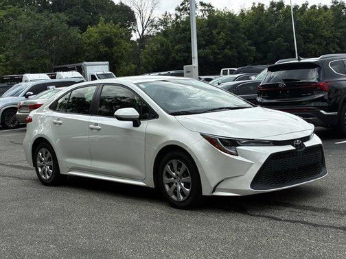 2020 Toyota Corolla LE