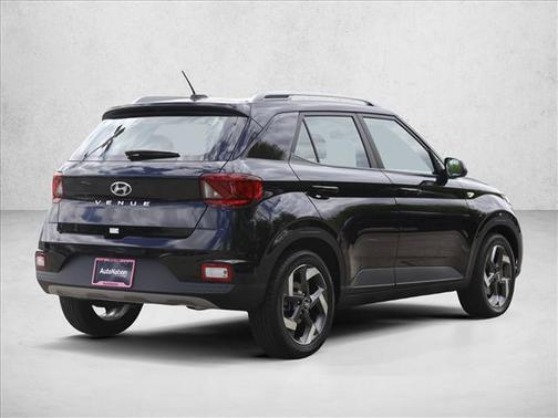 Onyx Black 2026 Hyundai VENUE SEL