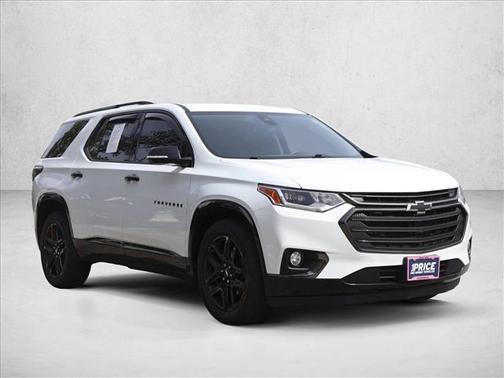 Summit White 2018 Chevrolet Traverse Premier