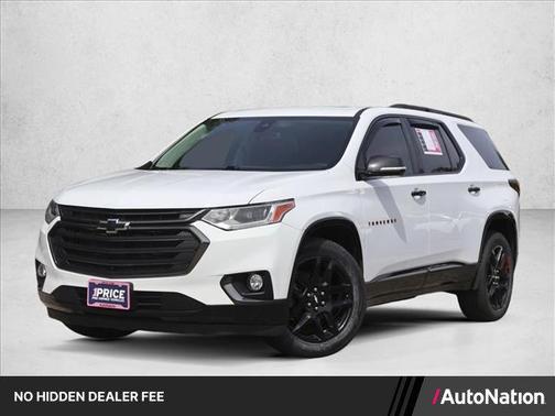 Summit White 2018 Chevrolet Traverse Premier