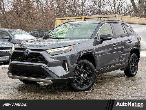 2023 Toyota RAV4 Hybrid SE