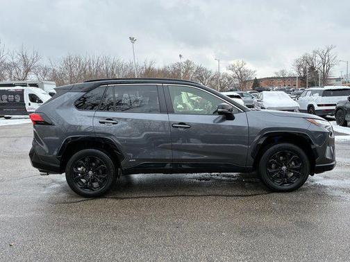 2023 Toyota RAV4 Hybrid SE