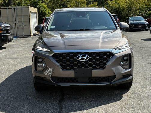 2019 Hyundai SANTA FE SE 2.4