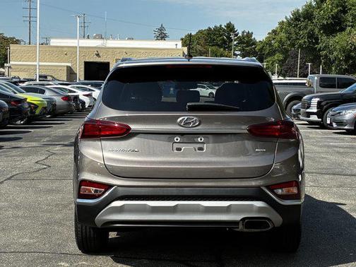 2019 Hyundai SANTA FE SE 2.4