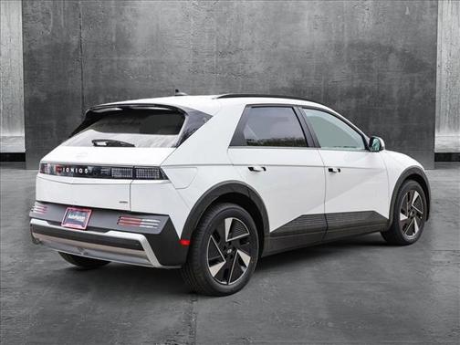 2025 Hyundai IONIQ 5 SEL