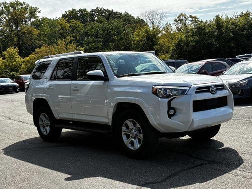 2024 Toyota 4Runner SR5
