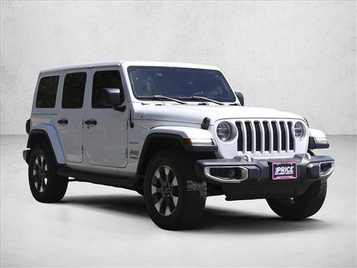 Bright White Clearcoat 2018 Jeep Wrangler Unlimited Sahara