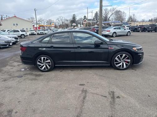 2021 Volkswagen Jetta GLI 2.0T S