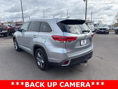 2019 Toyota Highlander Limited Platinum