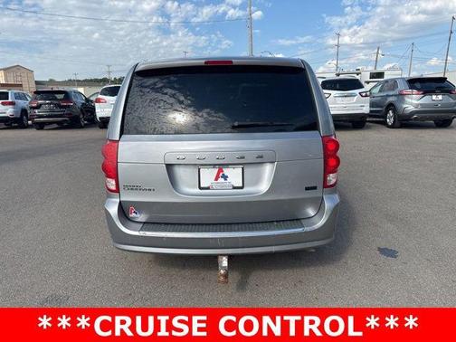 Billet Silver Metallic Clearcoat 2014 Dodge Grand Caravan AVP/SE