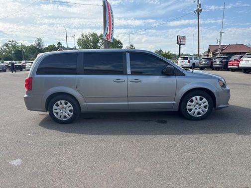 Billet Silver Metallic Clearcoat 2014 Dodge Grand Caravan AVP/SE