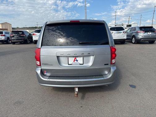 Billet Silver Metallic Clearcoat 2014 Dodge Grand Caravan AVP/SE