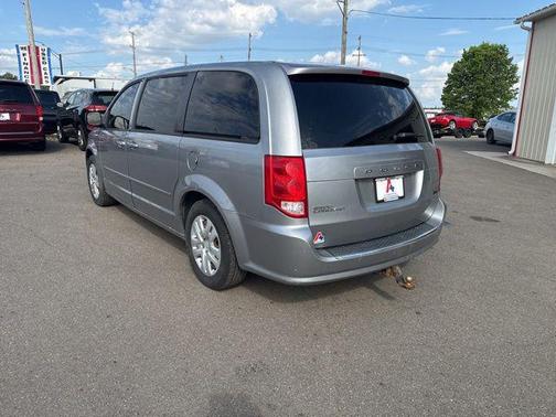 Billet Silver Metallic Clearcoat 2014 Dodge Grand Caravan AVP/SE