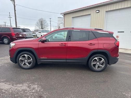 Red Quartz Tintcoat 2020 GMC Terrain SLT