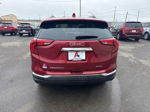 Red Quartz Tintcoat 2020 GMC Terrain SLT